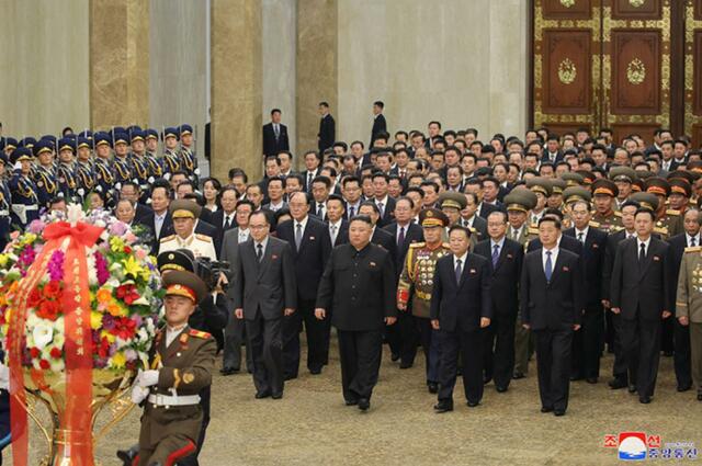 韩国文化和中国文化_韩国酒文化视频_中国倒酒敬酒文化