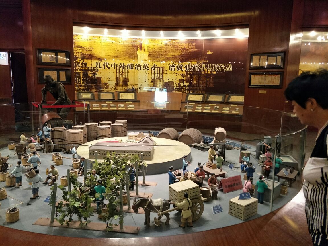 张裕酒庄橡木桶酒_张裕酒庄烟台_烟台张裕酒文化博物馆电话