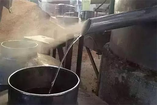 白酒勾兑标准_怎样辨别勾兑白酒_清香型白酒勾兑技术