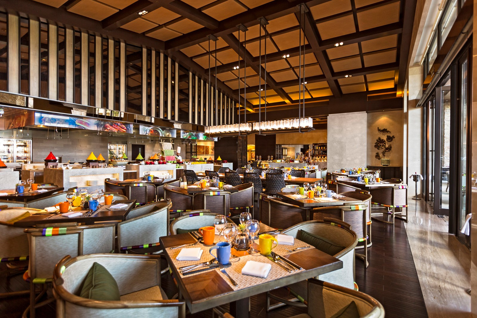 希尔顿有几个品牌_希尔顿酒集团品牌需宣传_帕丽斯·希尔顿品牌