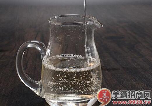 白酒设计包装_白酒包装标准_白酒包装图片