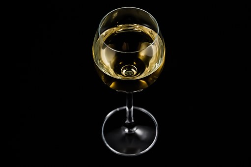 中西方葡萄酒文化到底有什么差异呢？