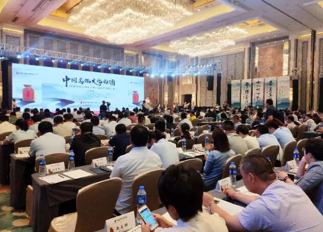 酒鬼酒内参_酒鬼酒洞藏纪念酒比内参好_酒鬼酒高端品牌内参酒