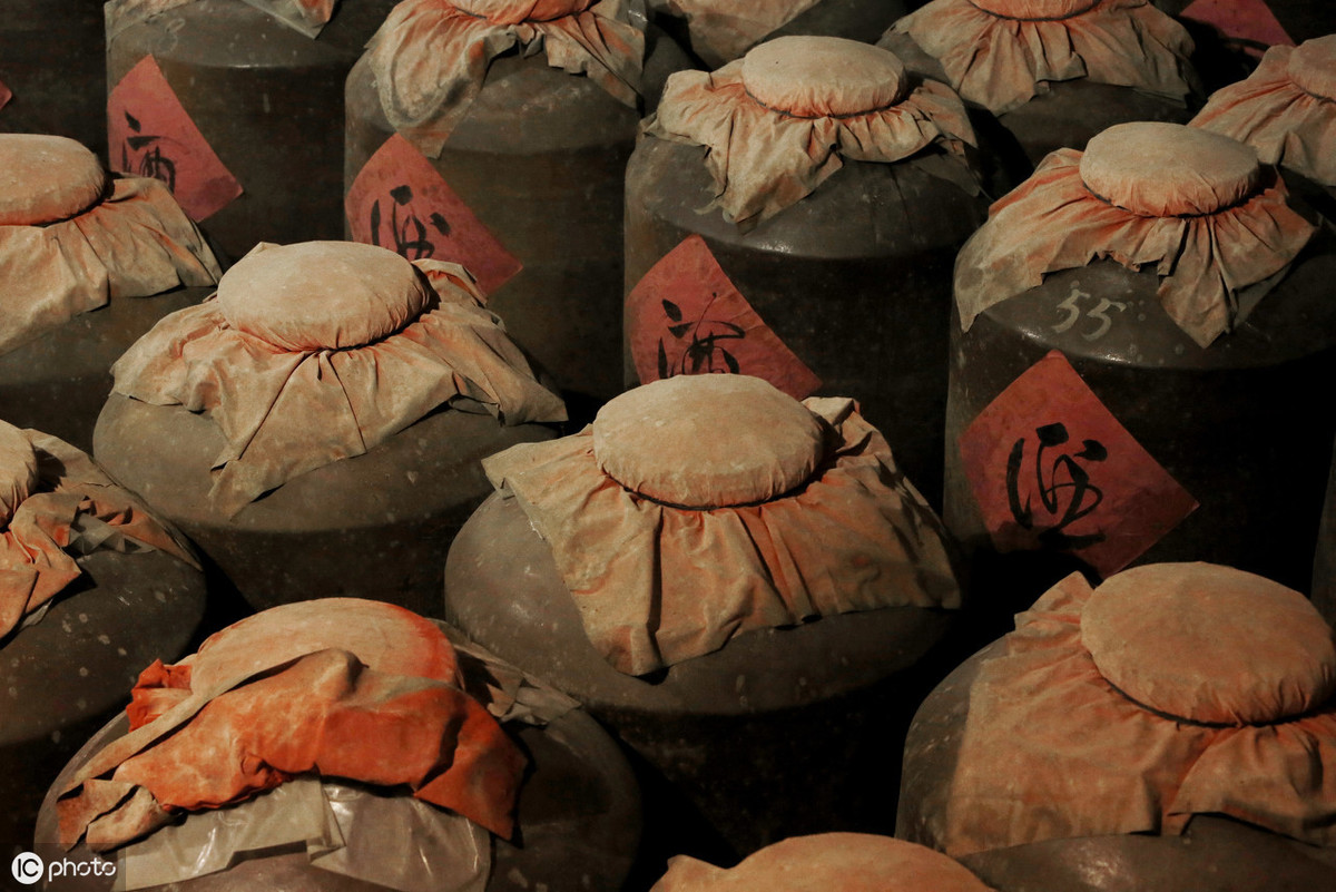 白酒中的这些成分决定了白酒的味道