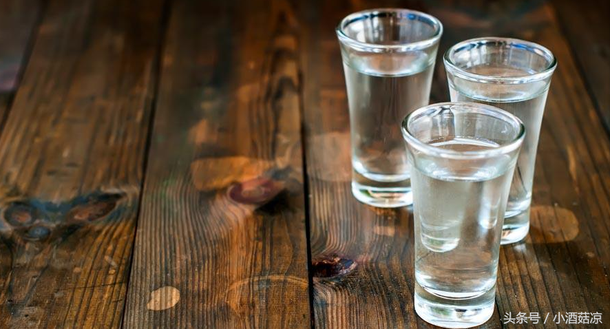 酿酒技术：酱香白酒变酸是不是坏了？