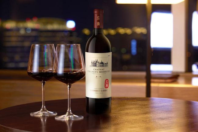 世界葡萄酒文化_酒葡萄做葡萄酒做法_朗格斯酒庄2007年份黑山伯爵干红葡萄酒价格