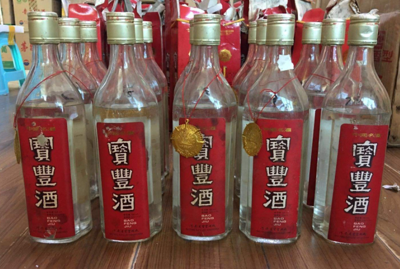 撕开酒精酒最后的“伪装”，只要瓶身有这“五个数”，全是勾兑的