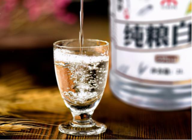 白酒氰化物含量标准_白酒乙醇含量_物含量高的食物