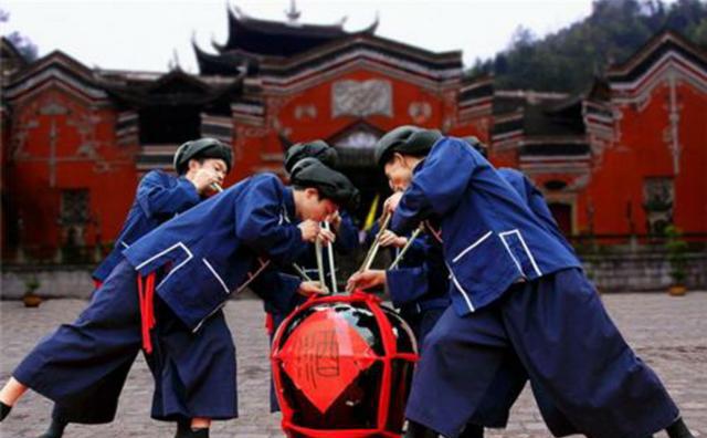 酒之俗之“少数民族饮酒习俗”