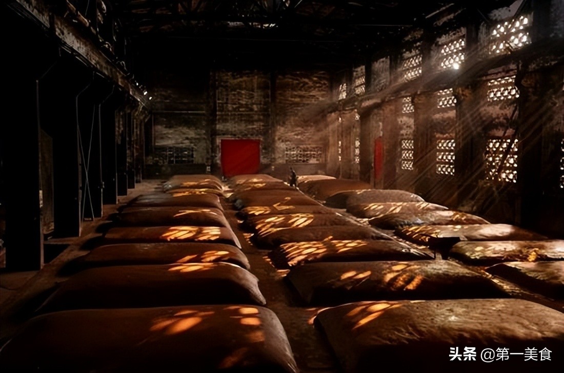 喝完白酒为什么会头疼？不是你喝多了，而是酒有问题，你中过招吗