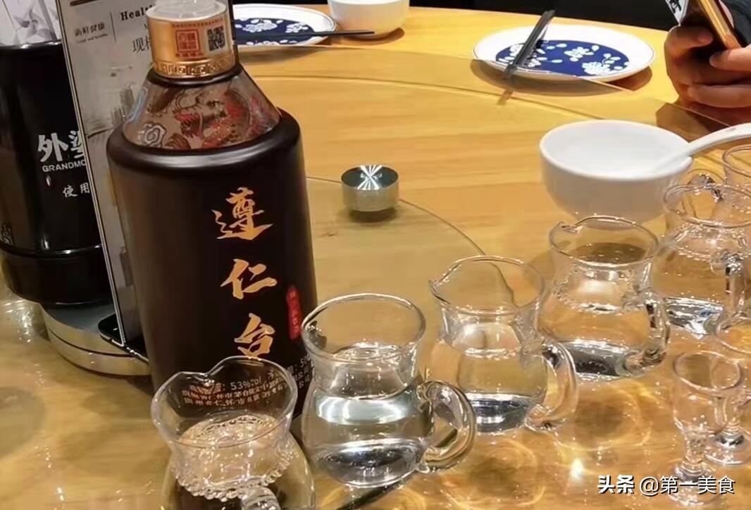 喝完白酒为什么会头疼？不是你喝多了，而是酒有问题，你中过招吗