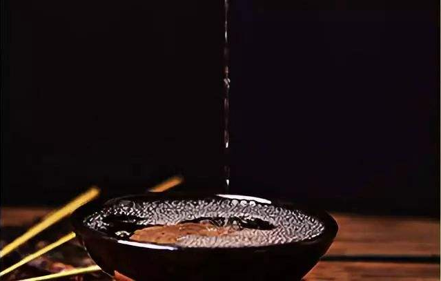 白酒新国标发布:不准加非谷类添加剂,这些酒不再是白酒了