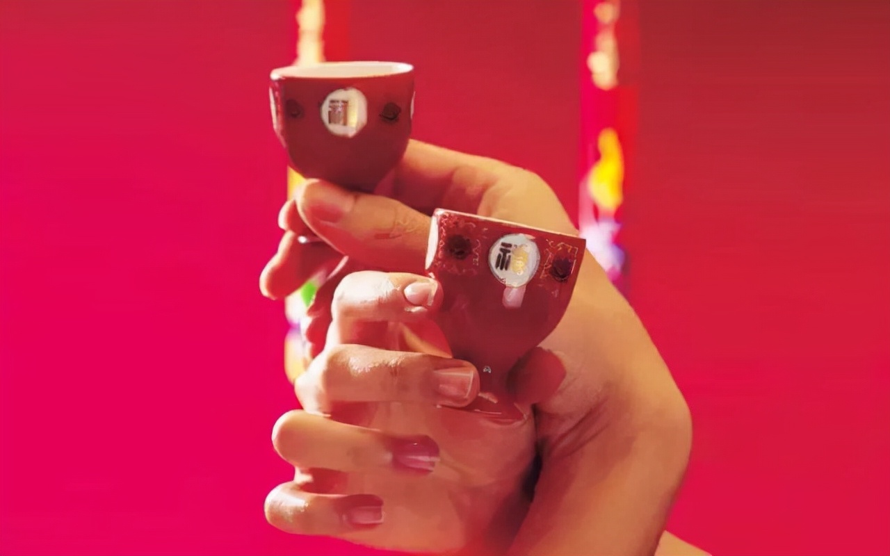 酒为什么有这么高的社会地位？中国酒文化，经历千年沉淀