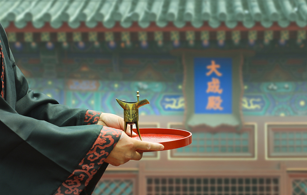 酒与陶渊明文化性格的关系_酒文化阅读_新疆文化酒哪儿有