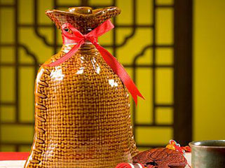 白酒都含塑化剂？什么是塑化剂！