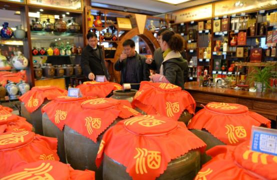 中国十大纯粮食酒品牌_溢香坊酒是纯粮食酒吗_纯粮食酒有哪些品牌