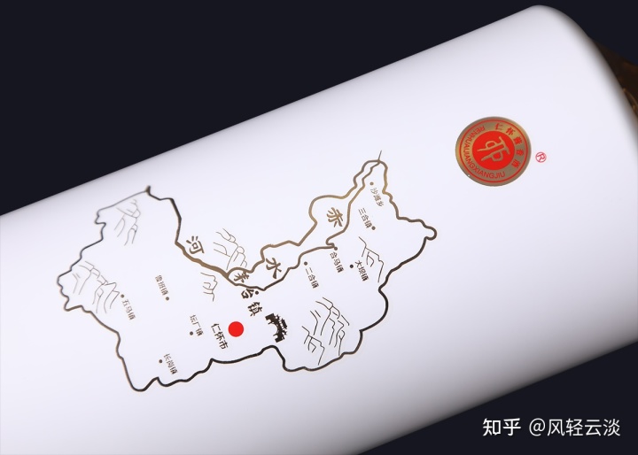 贵州金窖酒业酒价格表_邵阳湘窖酒业有哪些酒_贵州隆福窖酒业有限公司