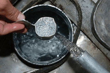 如何通过酒的味道来反映酒的质量？