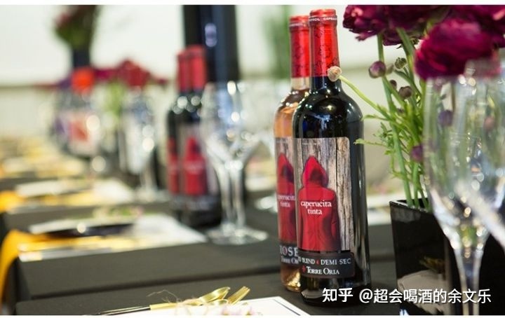 西班牙红酒酒塞有哪些品牌_西班牙红酒酒庄排名_红酒抽真空酒塞