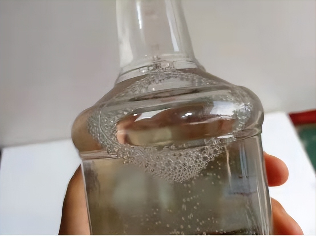 如何买到最佳的纯酿酒?这3点有关白酒的常识,可避免你走弯路