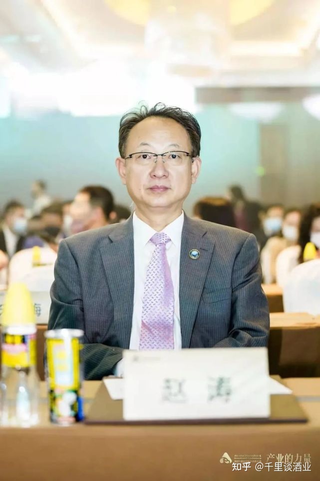 介绍中国酒文化_中国旗袍文化介绍_中国面具文化介绍