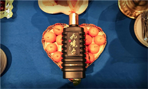 布依族酒文化_银族文化scyztv_穿青族文化