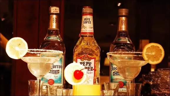 欧洲酒文化_欧洲音乐文化_欧洲骑士文化