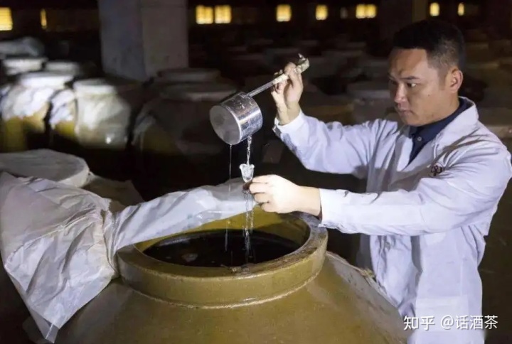 不是勾兑的白酒_白酒勾兑用水标准_白酒勾兑用水标准