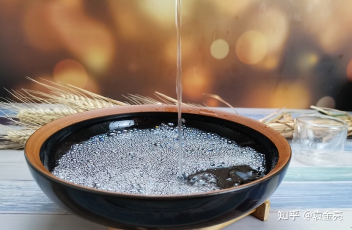 白酒包装标准_深圳白酒包装设计公司_白酒包装应打响品牌