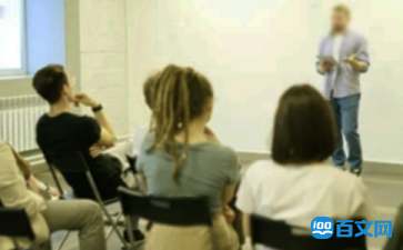 饭桌上敬酒的礼仪