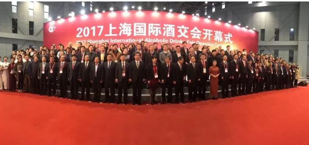 山东花冠酒业集团官网_花冠酒业集团_中黔酒业集团官网