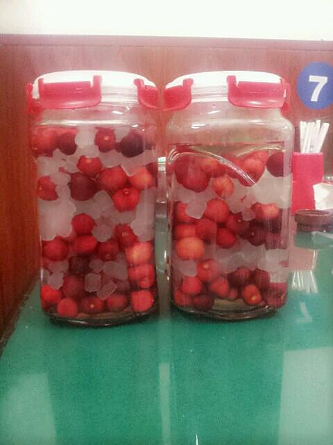 酒泡葡萄干的功效_华东百利酒庄赤霞珠红葡萄价格酒_欧洲葡萄酒文化