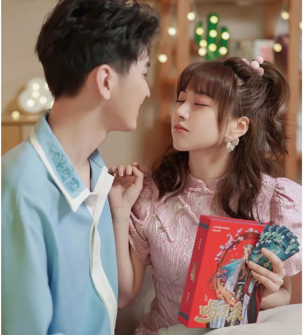 橙味果奶的沉默之夜_蒙牛果纤维营养牛奶饮品(菠萝味)420ml_果味酒品牌