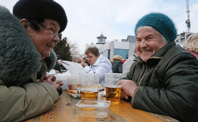 中俄酒文化对比_中俄gdp对比_中俄海军实力对比