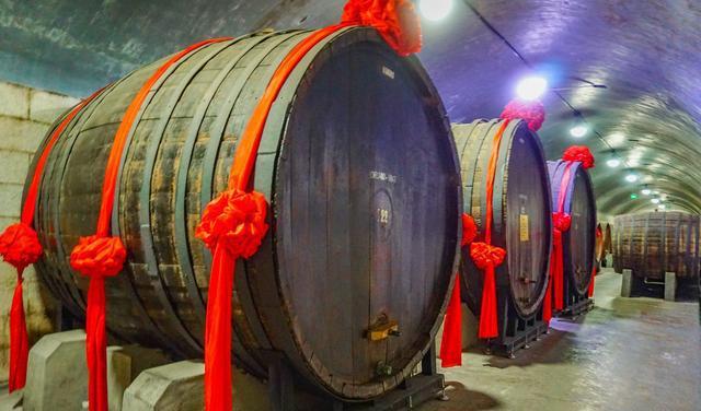 中俄gdp对比_中俄购买力对比_中俄酒文化对比