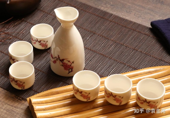 白酒标签标准_白酒塑化剂标准_白酒标签内容