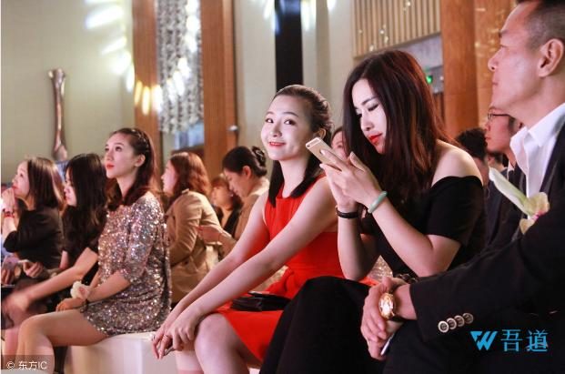 酒庄的酒一般卖多少_公司领导一般喝啥酒_北京的领导都喝什么茶