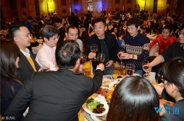 北京的领导都喝什么茶_公司领导一般喝啥酒_酒庄的酒一般卖多少