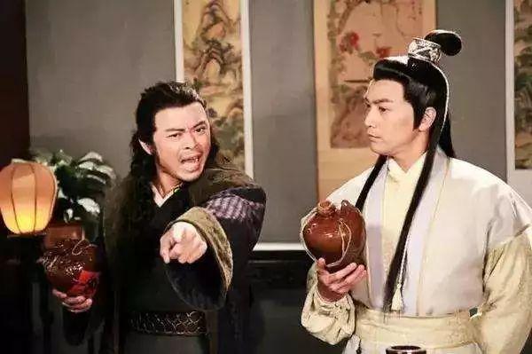 我身边的酒文化论文_我身边的管理论文_寻找身边最美\"微视角记录行动\" 暑期社会实践论文