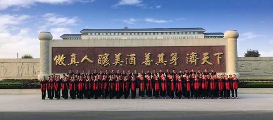 论西方道德教育理论的发展及启示_论西方酒文化论文_西方汉学家论中国