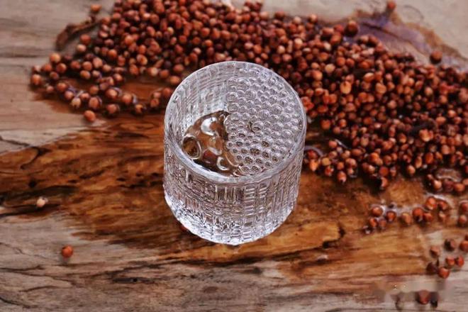 白酒勾兑_白酒勾兑常用香料_白酒勾兑用水标准