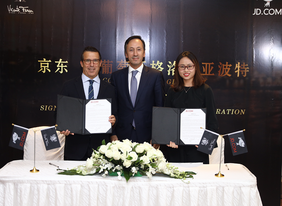 52DB6B9A-1698-47E1-B55E-1772BD06E1DA