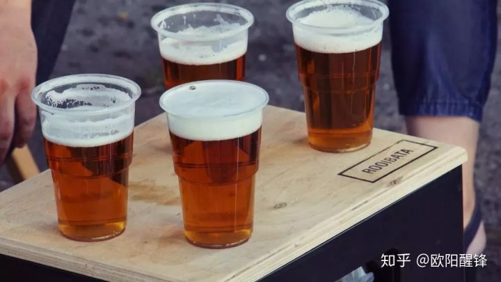 白酒勾兑用水标准_怎样辨别勾兑白酒_酒精勾兑白酒配方