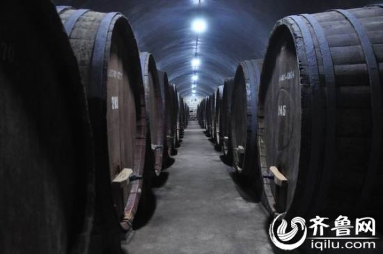 姓氏文化酒吴氏_酒文化浮雕_铁路文化浮雕