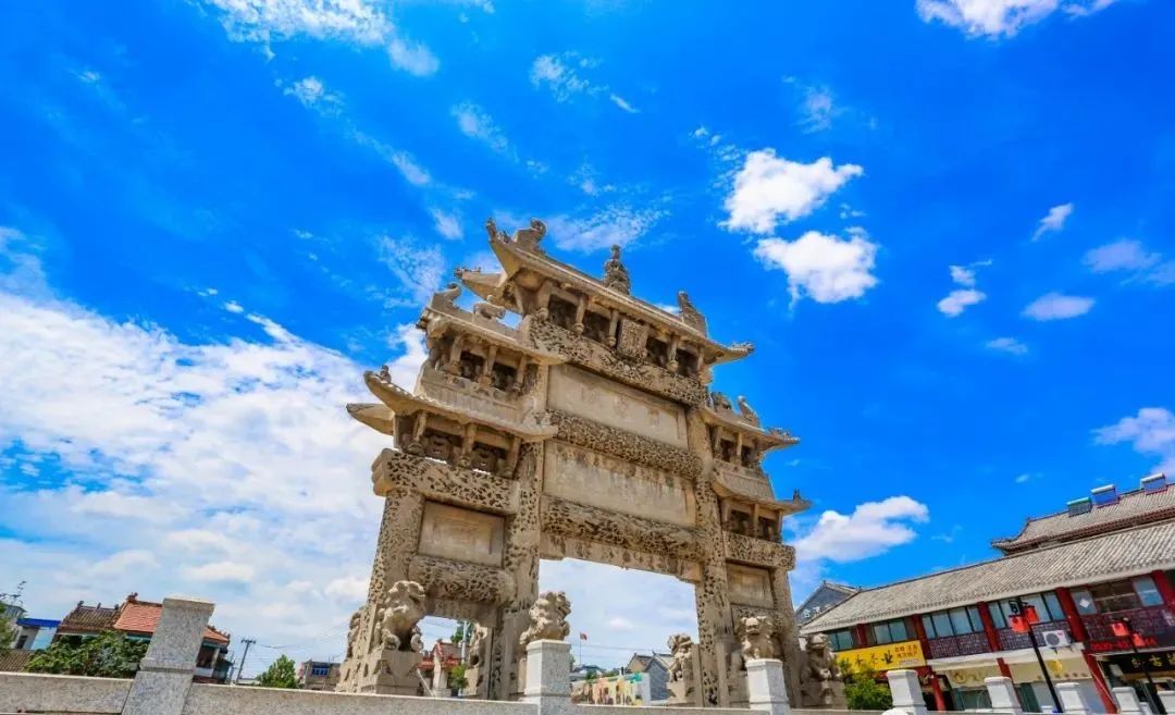 张裕爱斐堡酒庄住宿_张裕酒文化博物馆住宿_丹佛艺术博物设计师馆