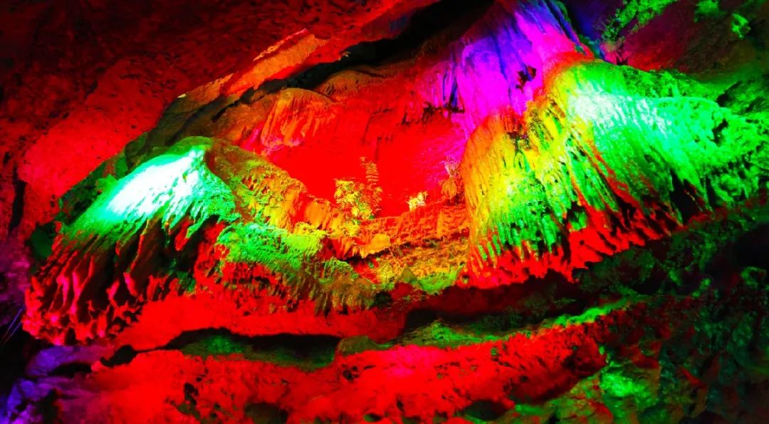 张裕爱斐堡酒庄住宿_张裕酒文化博物馆住宿_丹佛艺术博物设计师馆