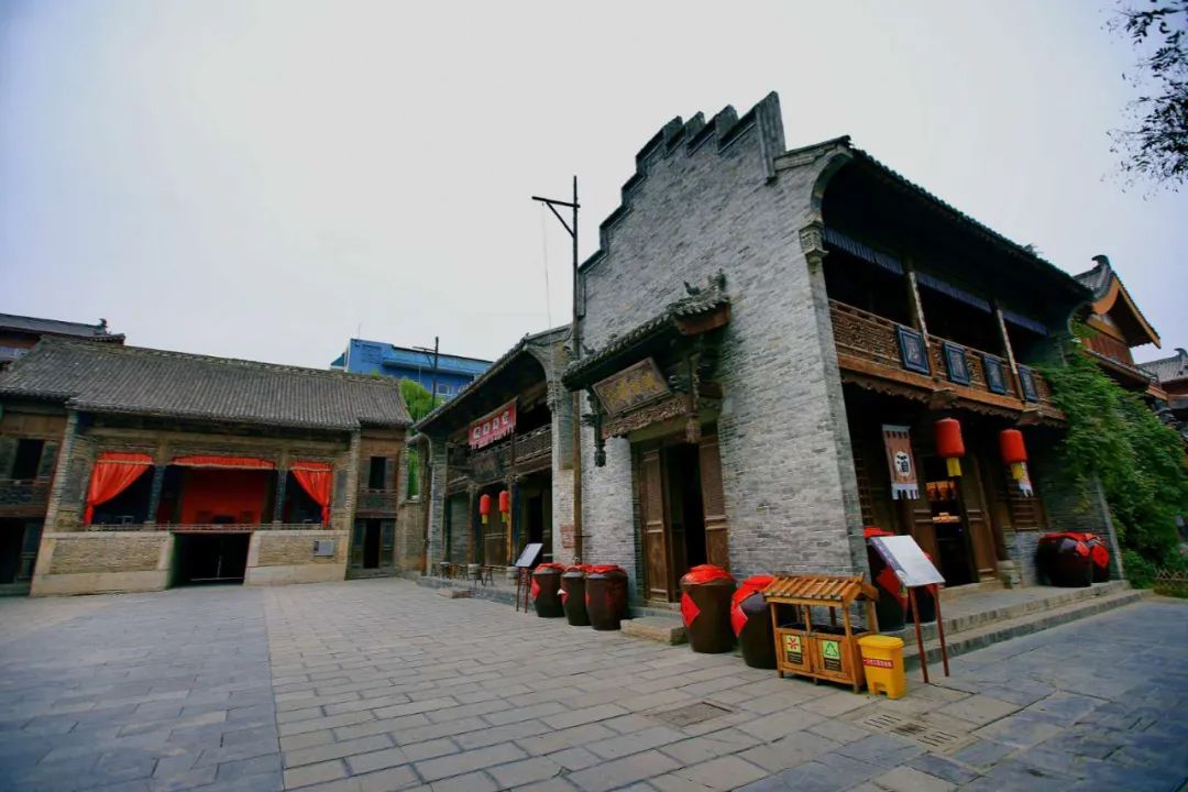 丹佛艺术博物设计师馆_张裕爱斐堡酒庄住宿_张裕酒文化博物馆住宿