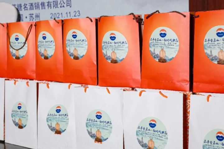 酒文化体验馆_贵州酒博馆酱酒文化体验中心怎么样_采耳文化体验馆怎么样