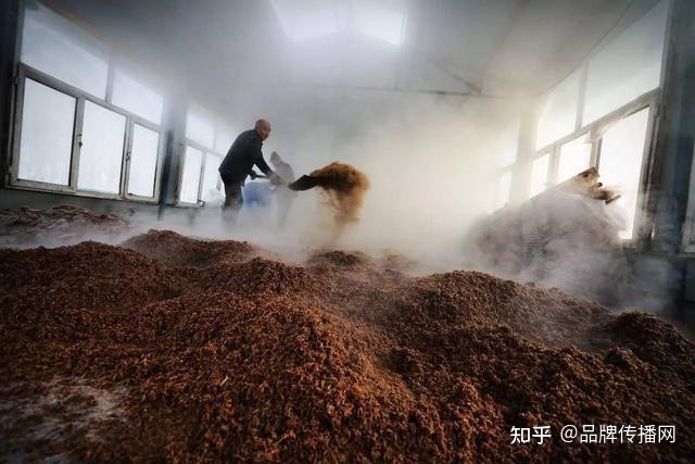 酒文化文档_士与中国文化文档_中国倒酒敬酒文化