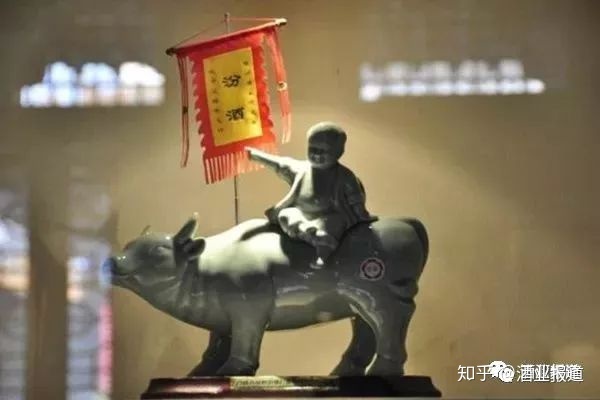 张裕酒文化博物馆馆藏百年干红葡萄酒_张裕百年酒窖干红_张裕馆藏百年干红礼盒